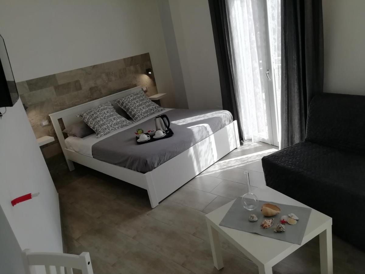 Dove Sorge Il Sole Bed & Breakfast Custonaci Exterior foto