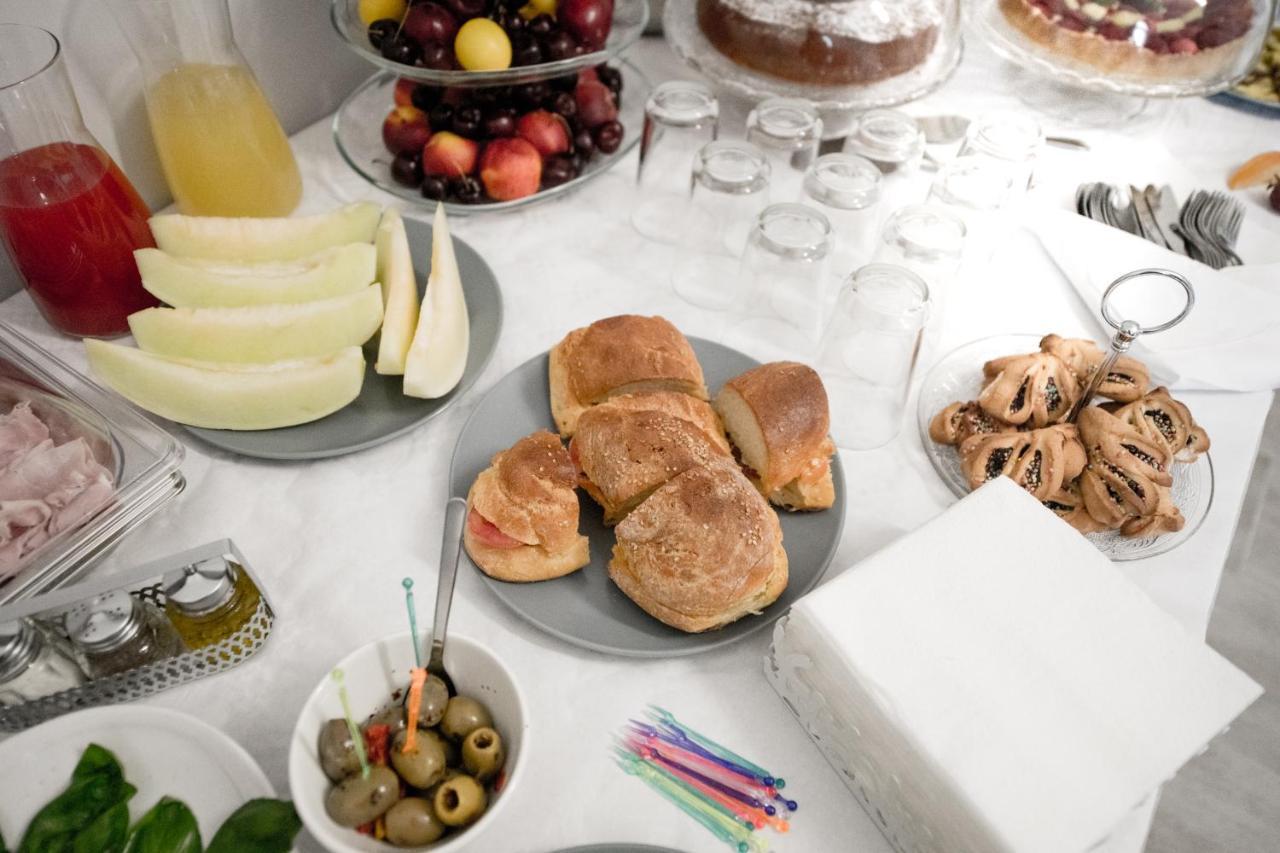 Dove Sorge Il Sole Bed & Breakfast Custonaci Exterior foto