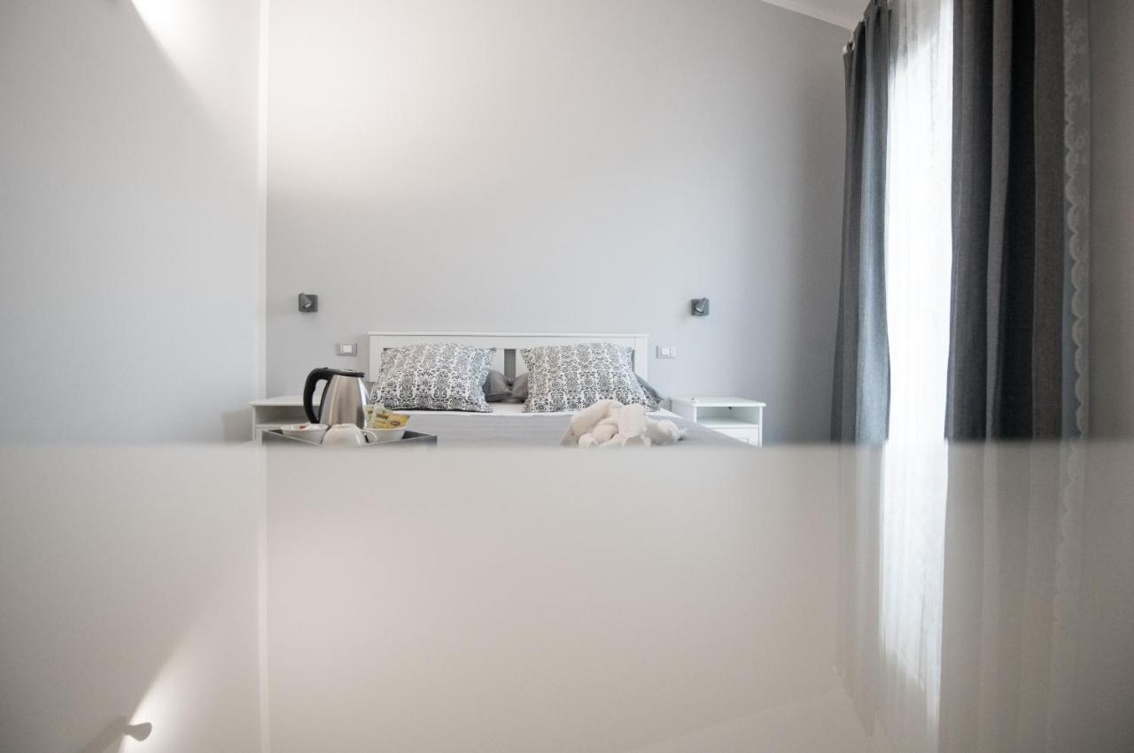 Dove Sorge Il Sole Bed & Breakfast Custonaci Exterior foto