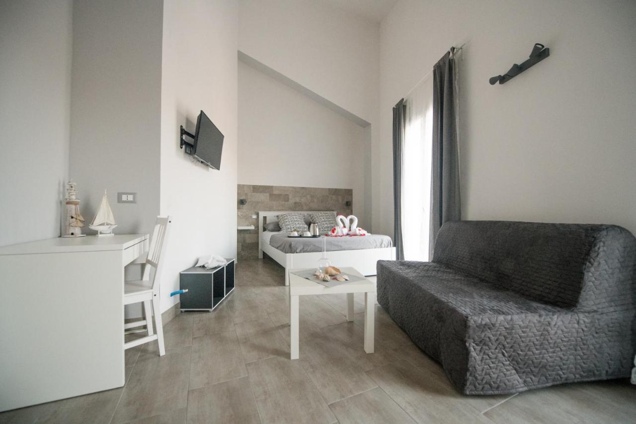 Dove Sorge Il Sole Bed & Breakfast Custonaci Exterior foto